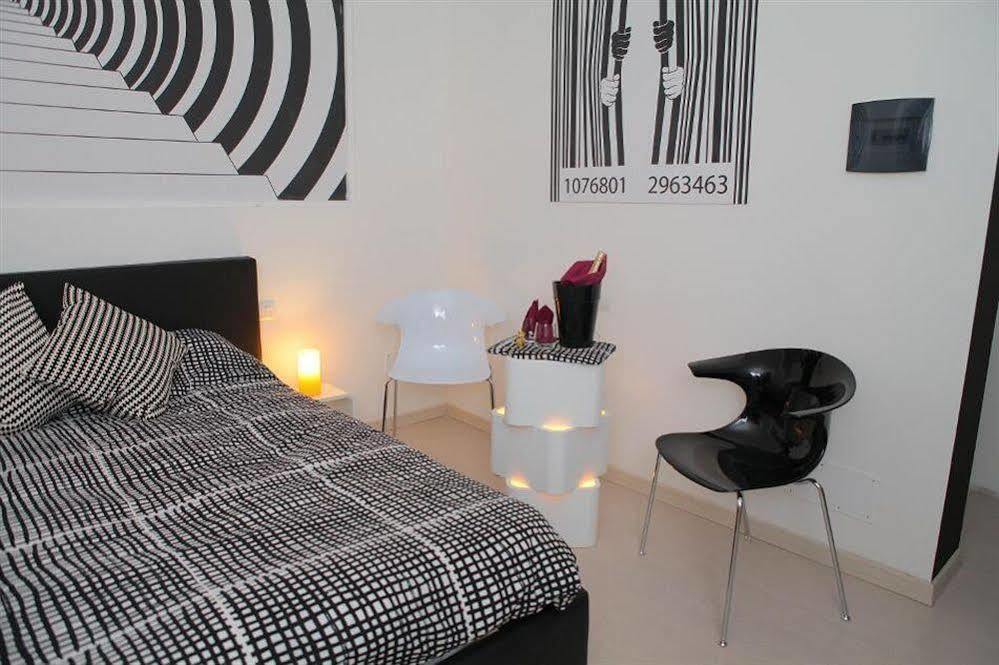 Chroma Suites Exteriör bild
